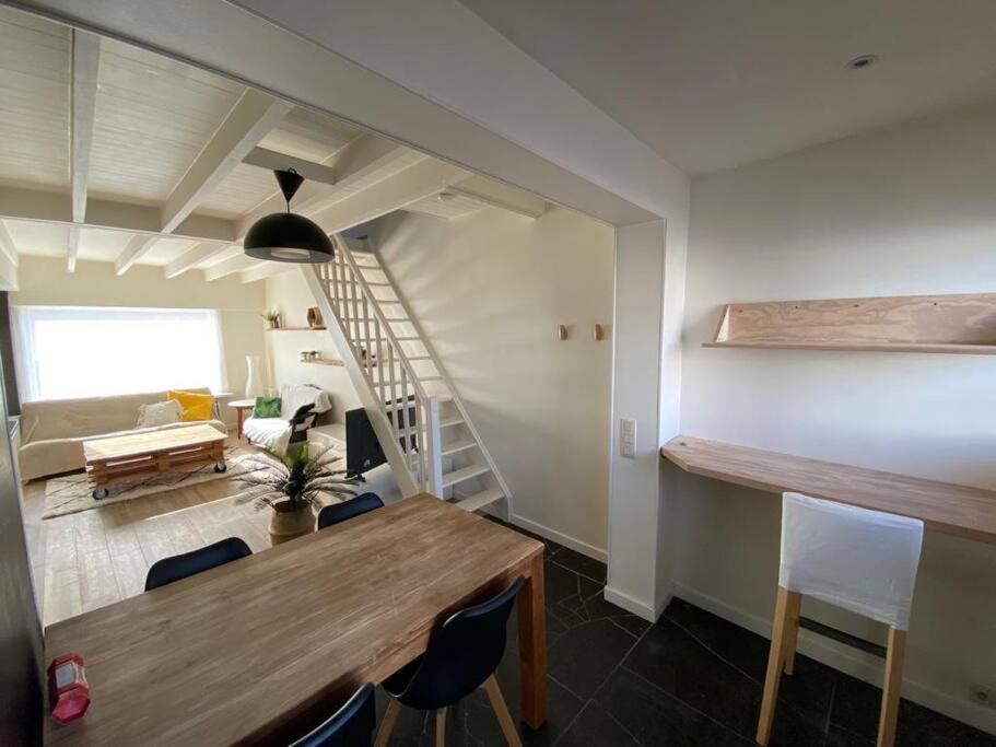 Вилла Cosy Beachhouse Within Walking Distance Of The Sea Де-Хаан Экстерьер фото